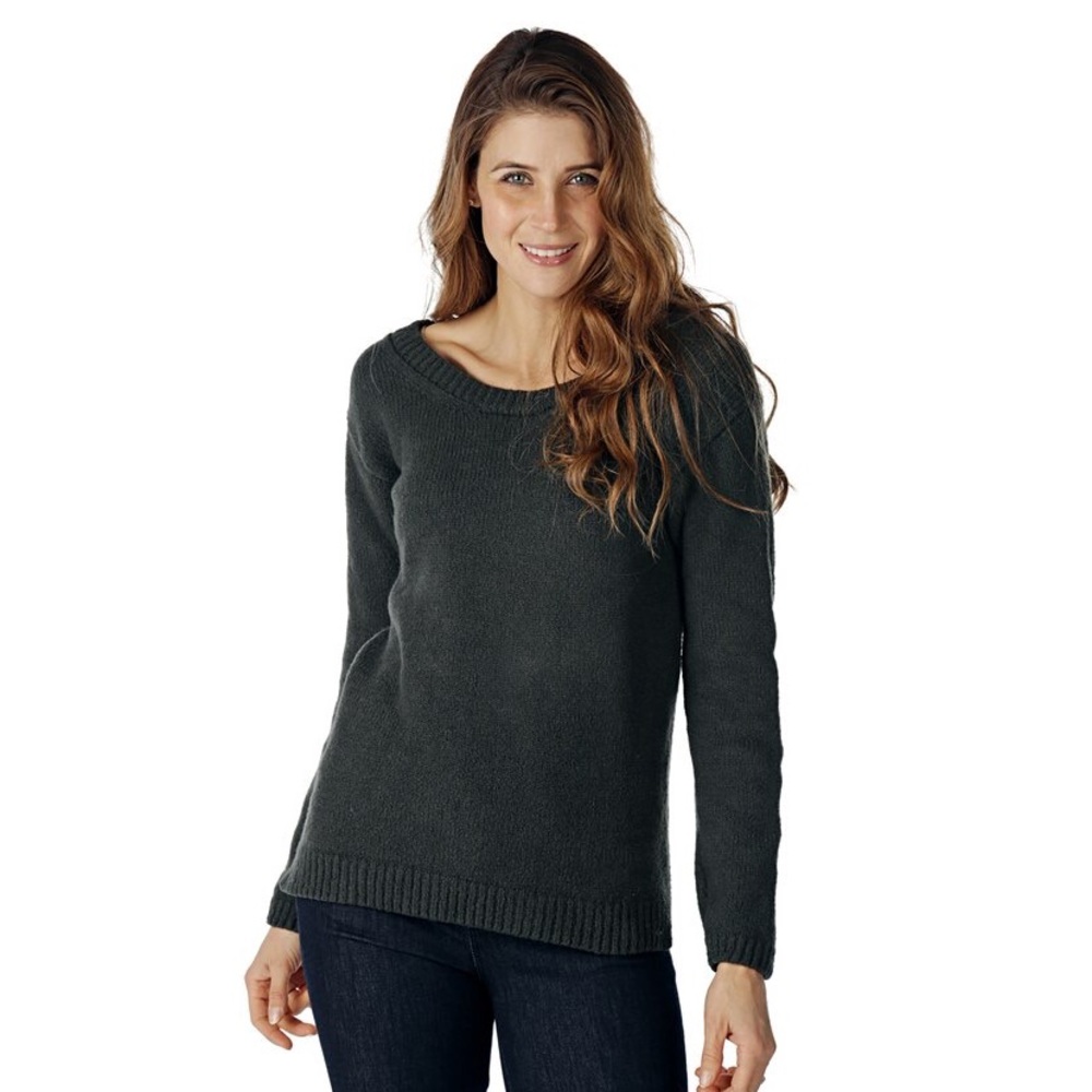 Imperial Yarn 100% Merino Wool Ballet Crew Sweater